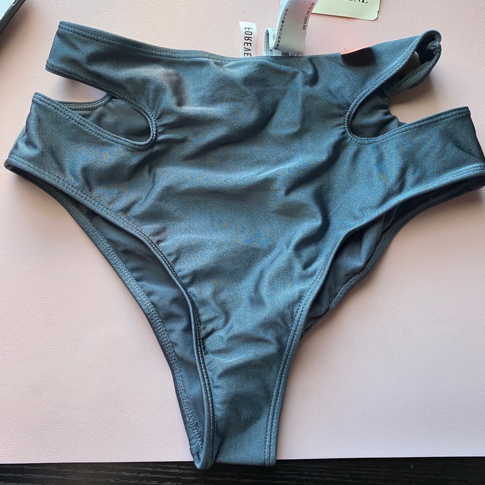 Gray bootyshorts
